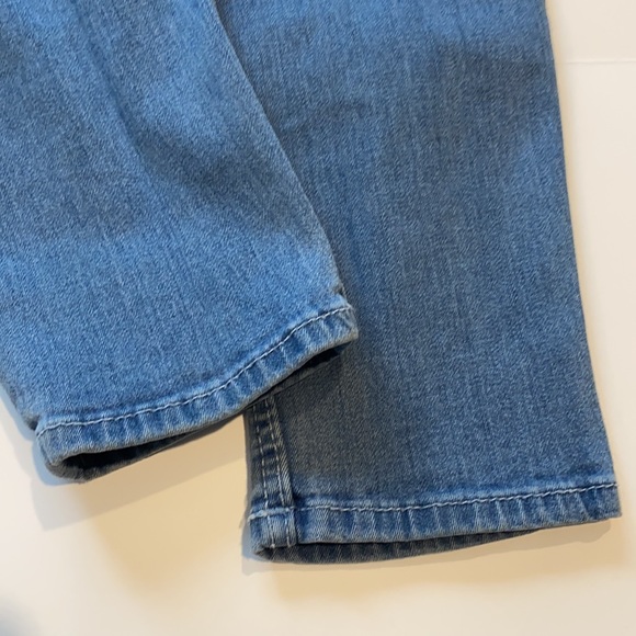 True Religion SZ 26 Skinny Denim Blue Jeans D32 - Picture 4 of 13